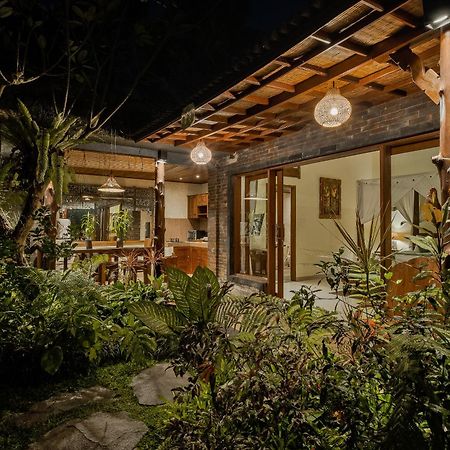 Teja Lokha Ubud Villa Buitenkant foto