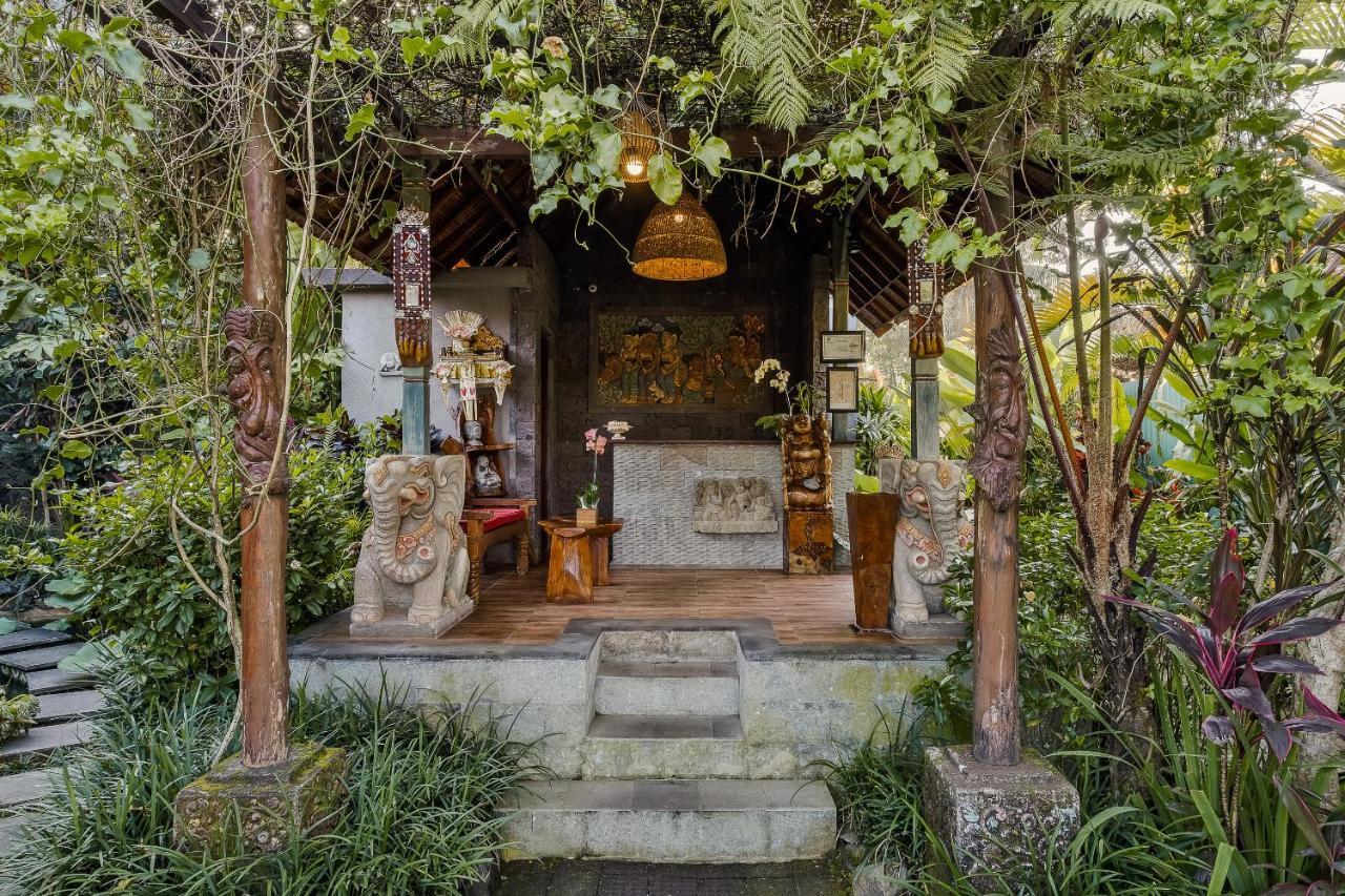 Teja Lokha Ubud Villa Buitenkant foto