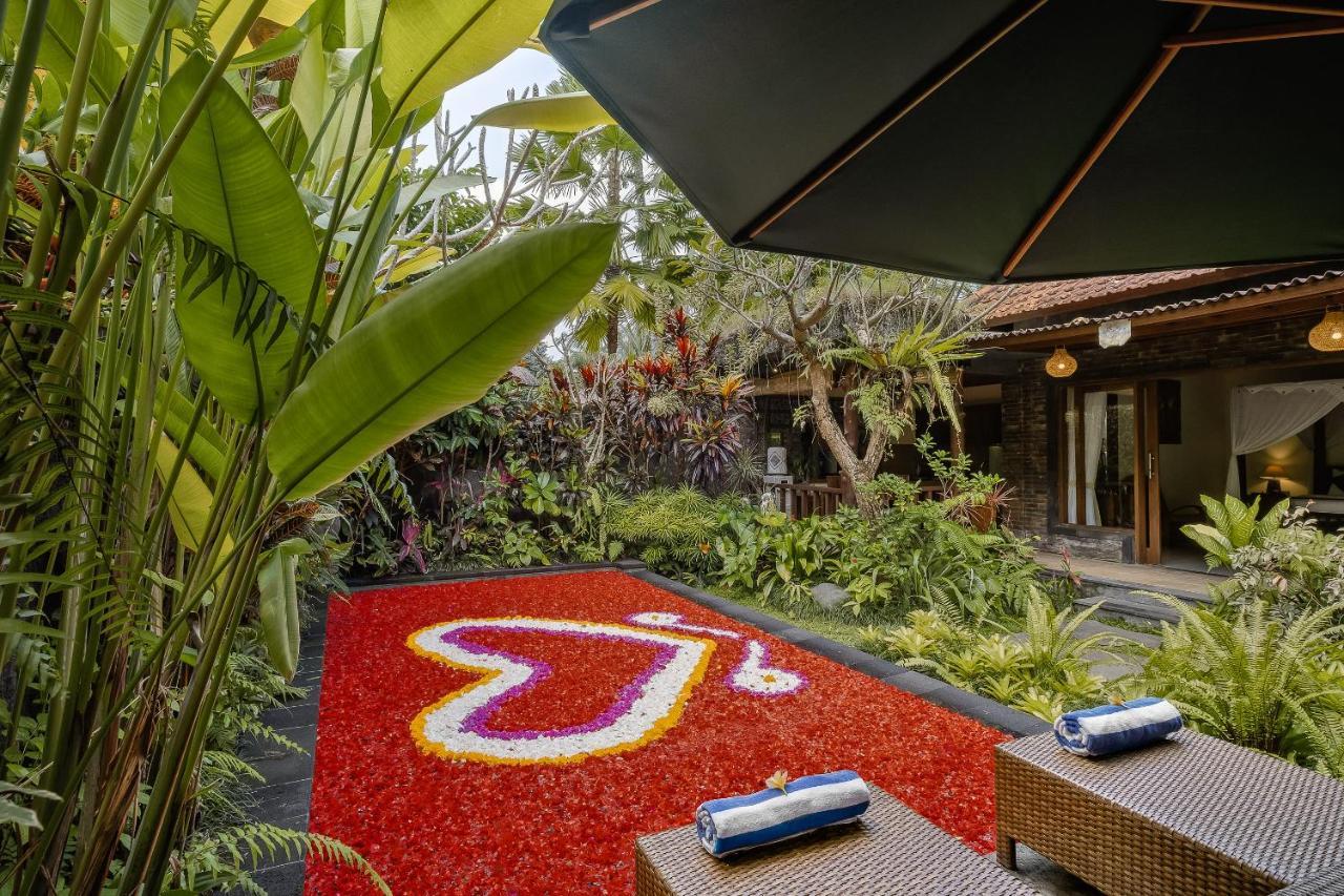 Teja Lokha Ubud Villa Buitenkant foto