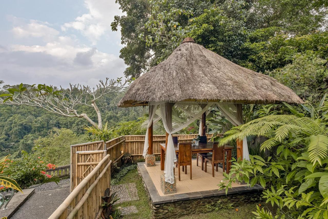 Teja Lokha Ubud Villa Buitenkant foto