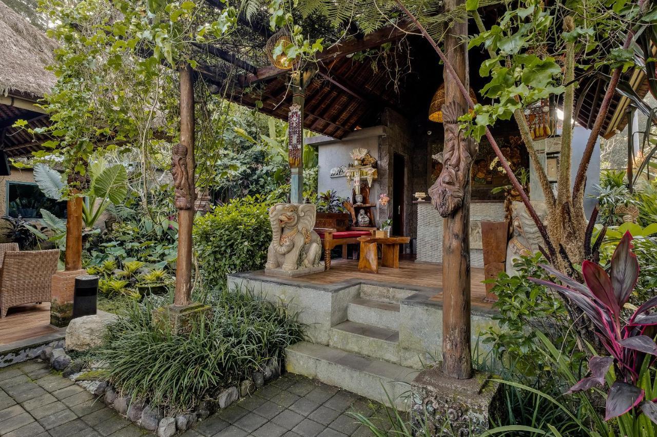 Teja Lokha Ubud Villa Buitenkant foto