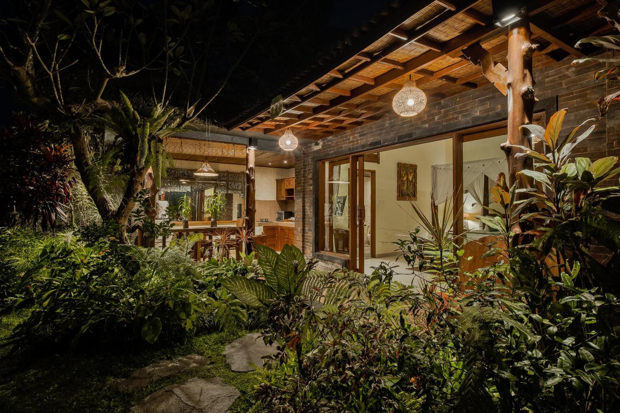 Teja Lokha Ubud Villa Buitenkant foto